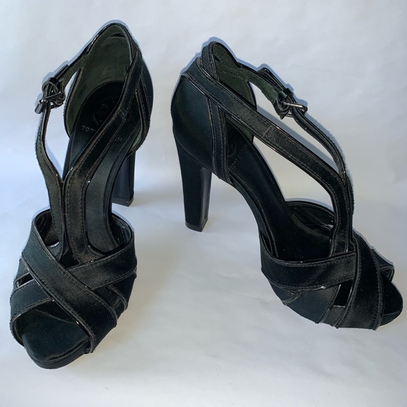 Tory Burch Brandy Satin High Heels - Picture 3 of 7